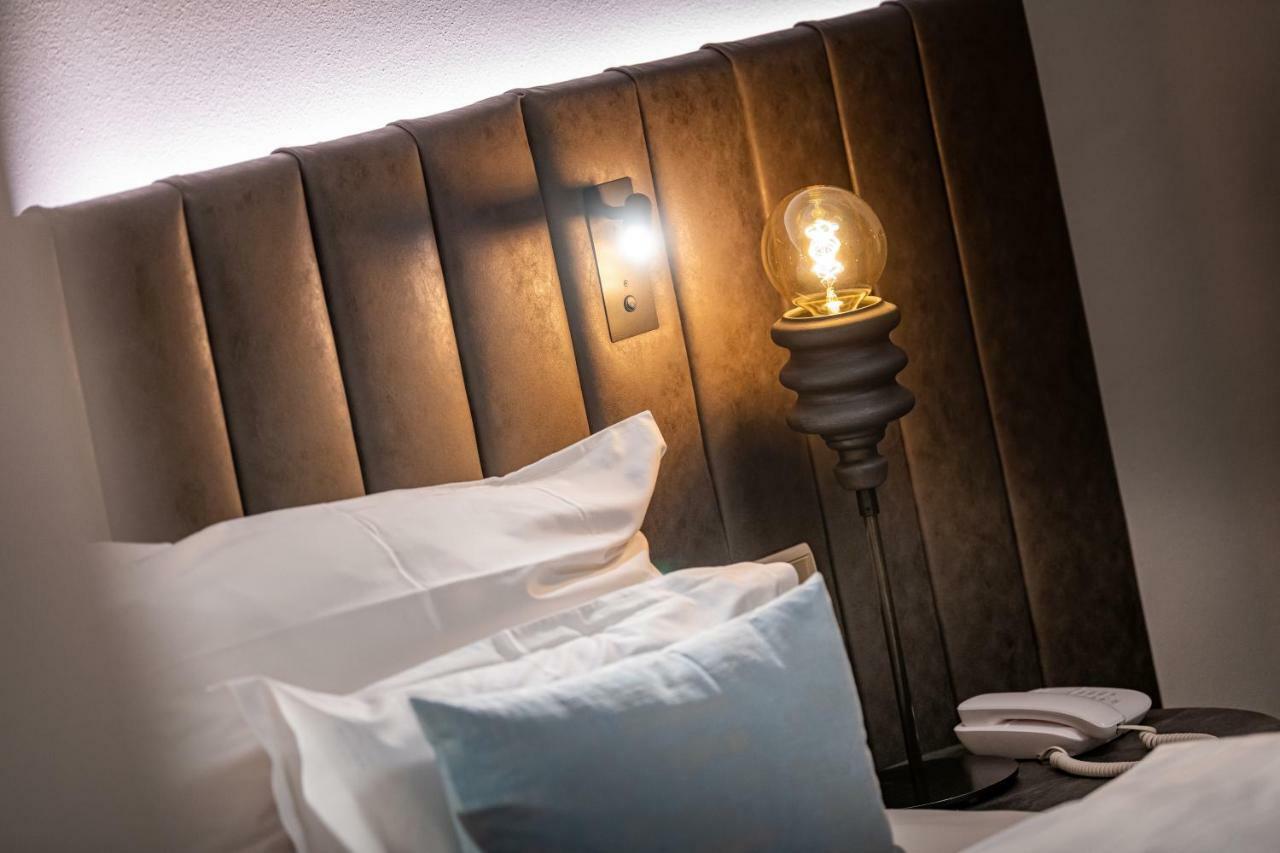 Boutique Hotel Eschenlohe Schenna Exterior photo